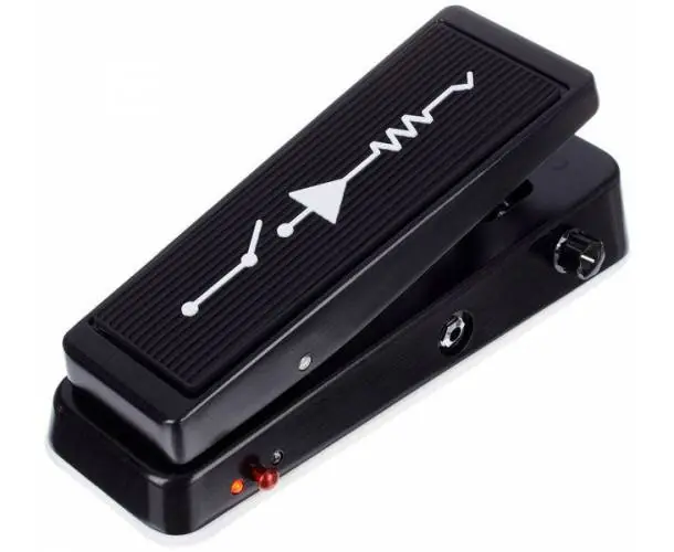 CUSTOM AUDIO ELECTRONICS MC404 WAH Populaire