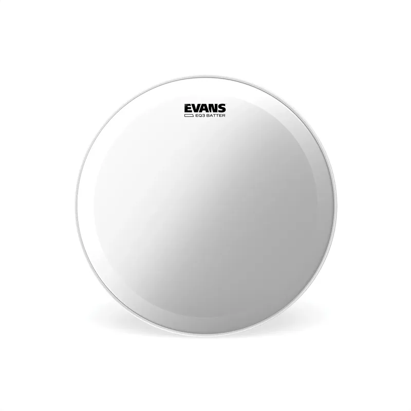 Prix Réduit EVANS EQ3 18" Bass Clear
