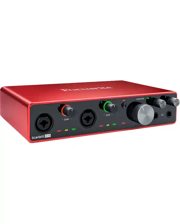 Prix Choc FOCUSRITE SCARLETT3-8i6 INTERFACE AUDIO USB - 8entrées/6 sorties