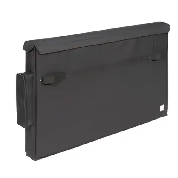 Must-Have Executive AccessoriesSCREEN BAG 60 70 1
