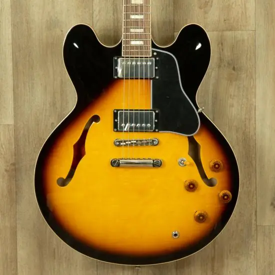 Prix Choc DISCONTINUE Tokai ES 178F Sunburst Flame Top